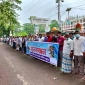 সেনাবাহিনীর তদারকীতে মেঘনা নদীর তীর রক্ষাবাঁধ নির্মাণের দাবিতে কমলনগরে মানববন্ধন