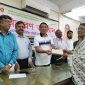 লক্ষ্মীপুরে স্বেচ্ছাসেবী সংগঠন ও দুস্থ্যদের মাঝে চেক বিতরণ