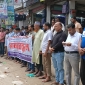 ডাক্তারদের ওপর হামলা ও হাসপাতাল ভাঙচুরের প্রতিবাদে কমলনগরে মানববন্ধন