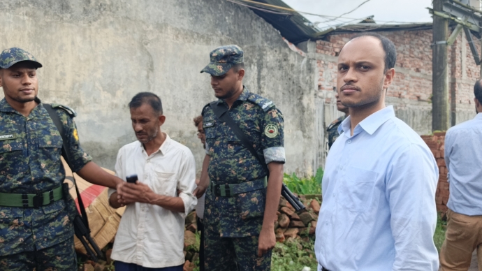 লক্ষ্মীপুরে ভেজাল ঘি’র কারখানায় অভিযান, ৩লাখ টাকা জরিমানা