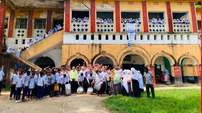 রায়পুরে এসএসসির ফলাফলে সেরা এলএম মডেল পাইলট উচ্চ বিদ্যালয়
